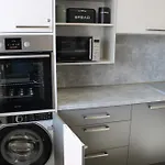 Oliver Apartman *